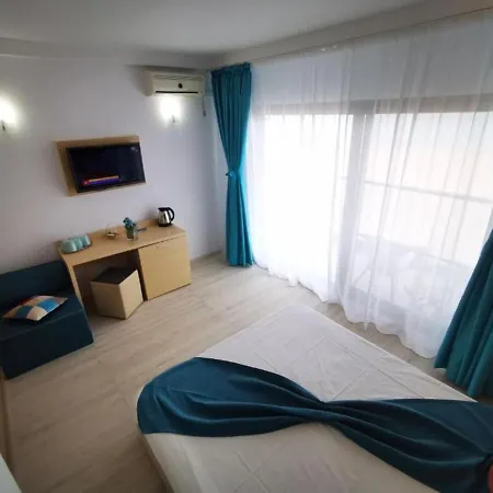 Emerald - Belona アパート